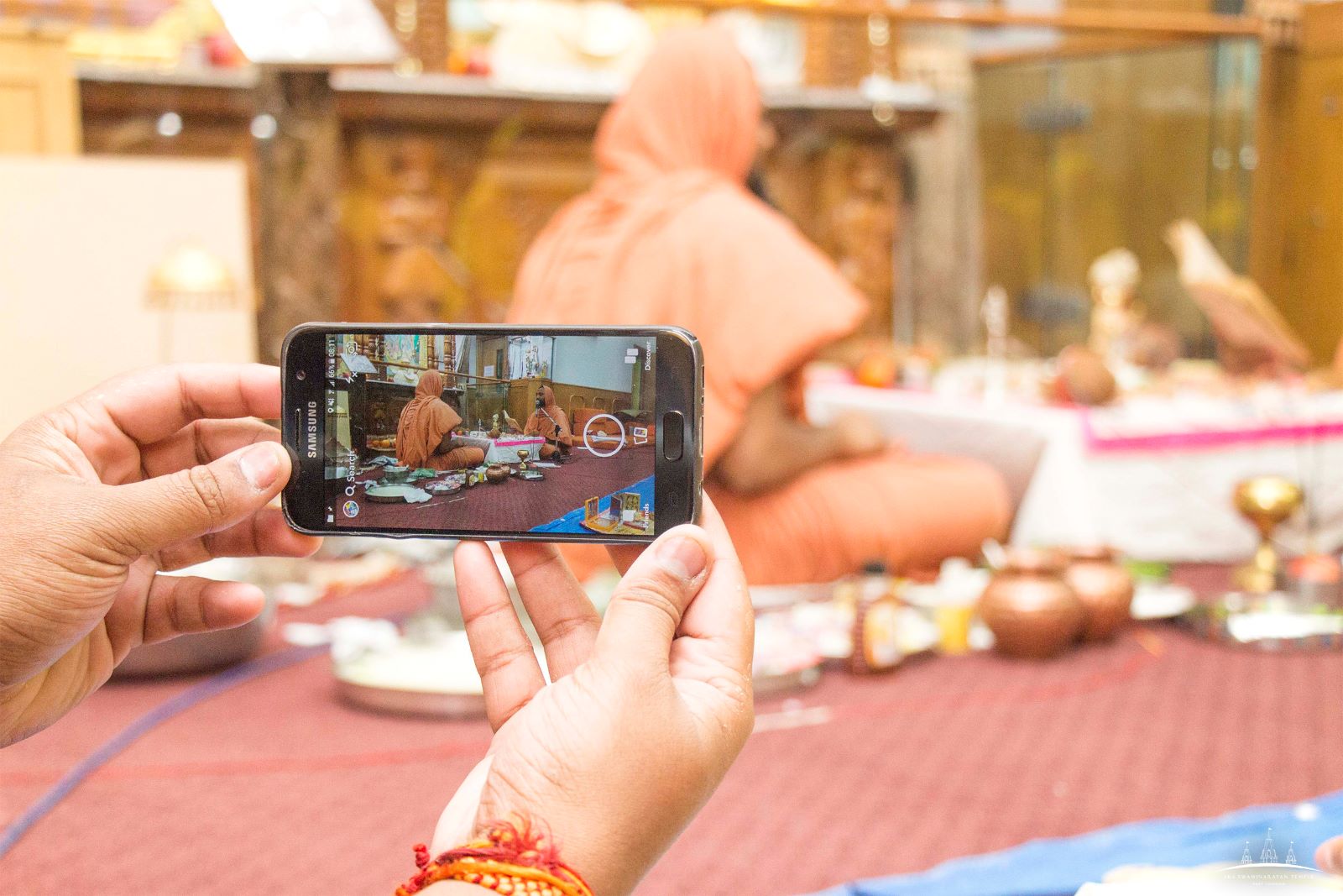 ©1987-2017 SKS Swaminarayan Temple East London